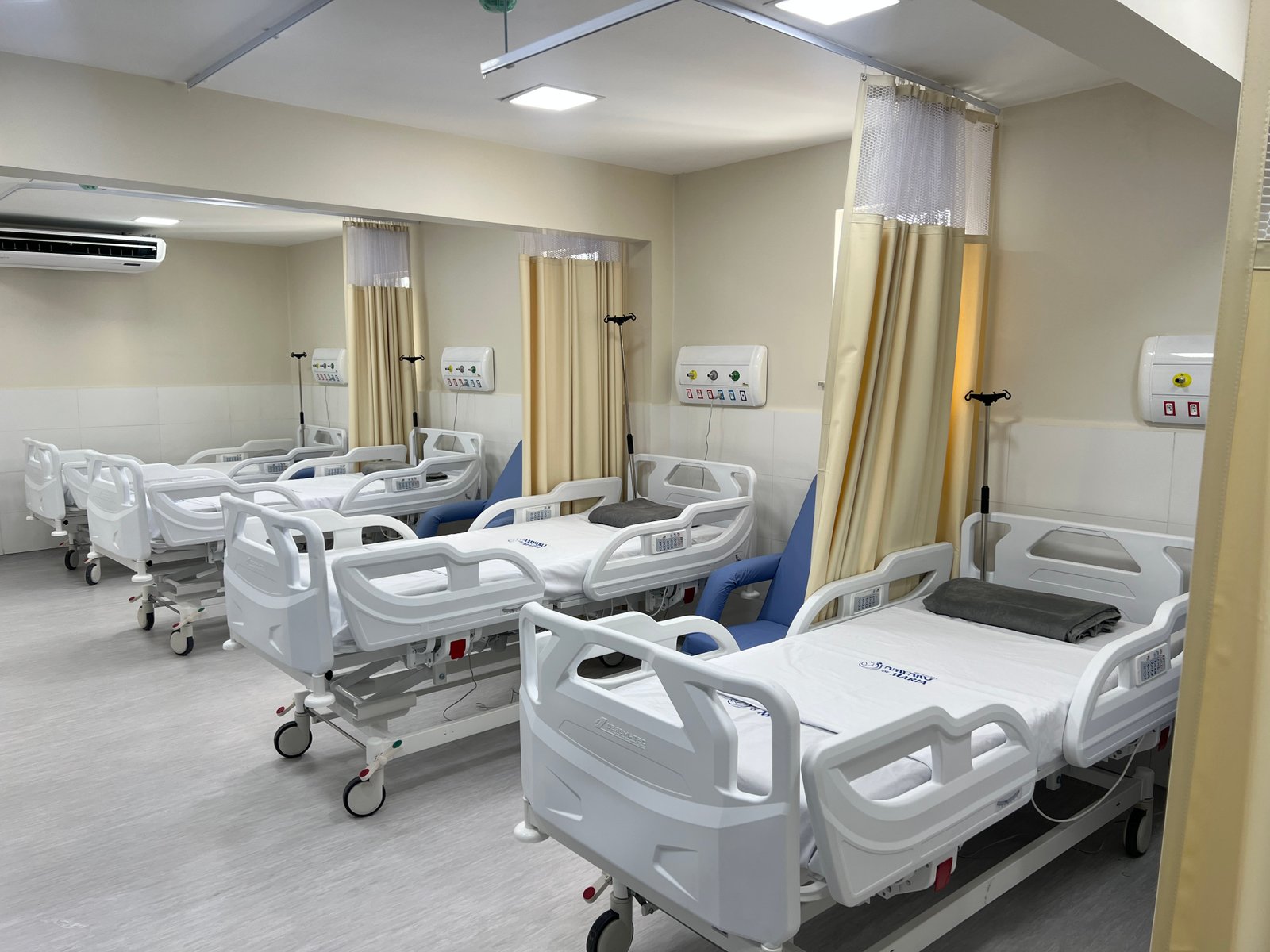 Hospital Amparo de Maria entrega nova enfermaria ortopédica com 10 leitos e inaugura consultórios de ultrassonografia