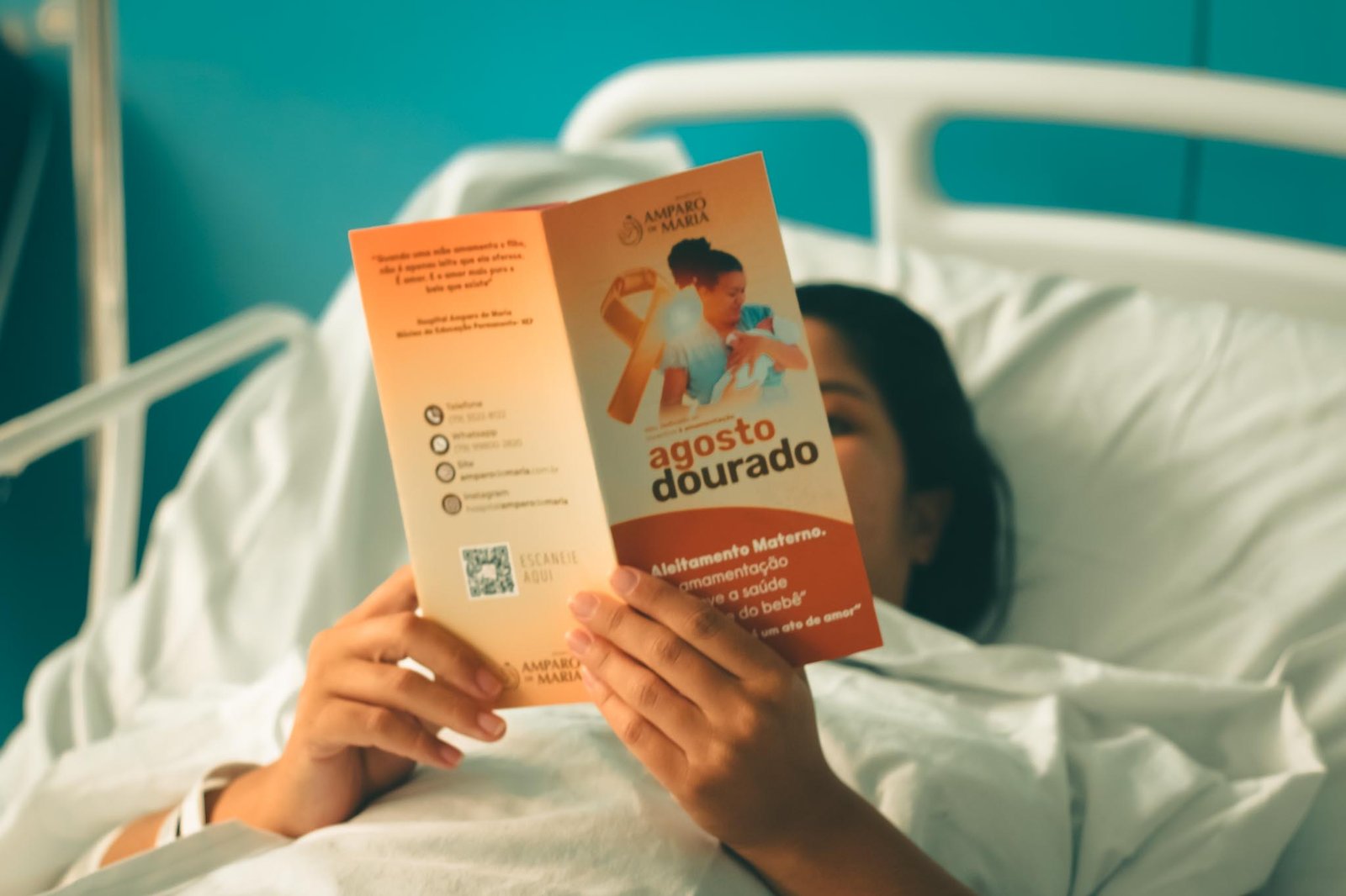 HAM orienta mães para a importância da amamentação